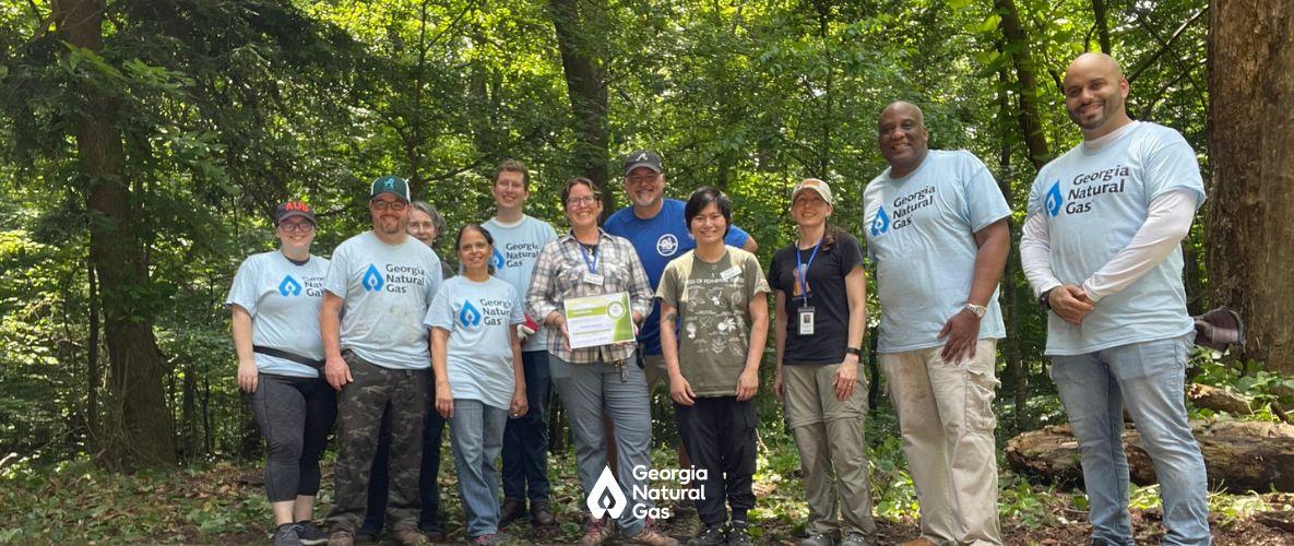 group of employees doing volunteer work